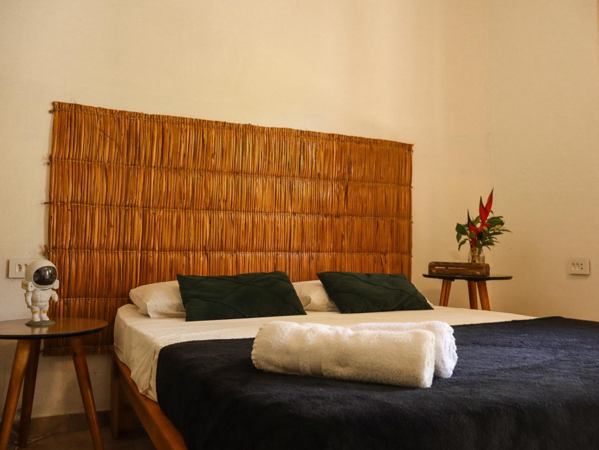 Hostel Marthi Itamambuca Ubatuba Buitenkant foto